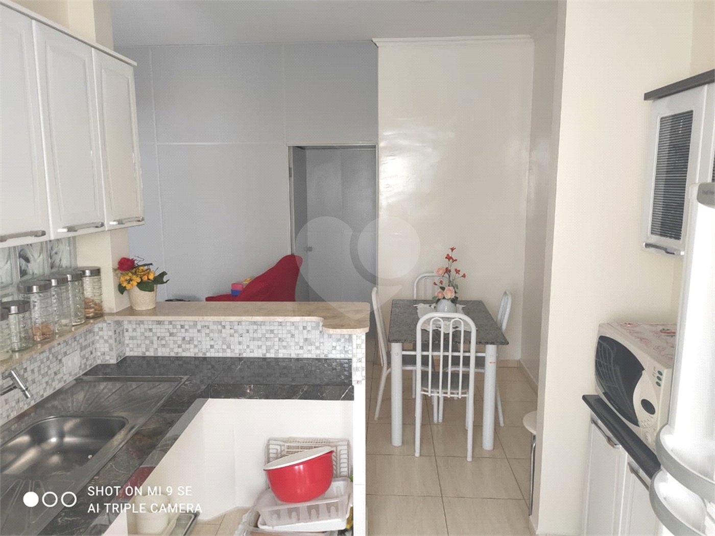 Sobrado à venda com 1 suíte em Jardim Luciana, Itaquaquecetuba, SP