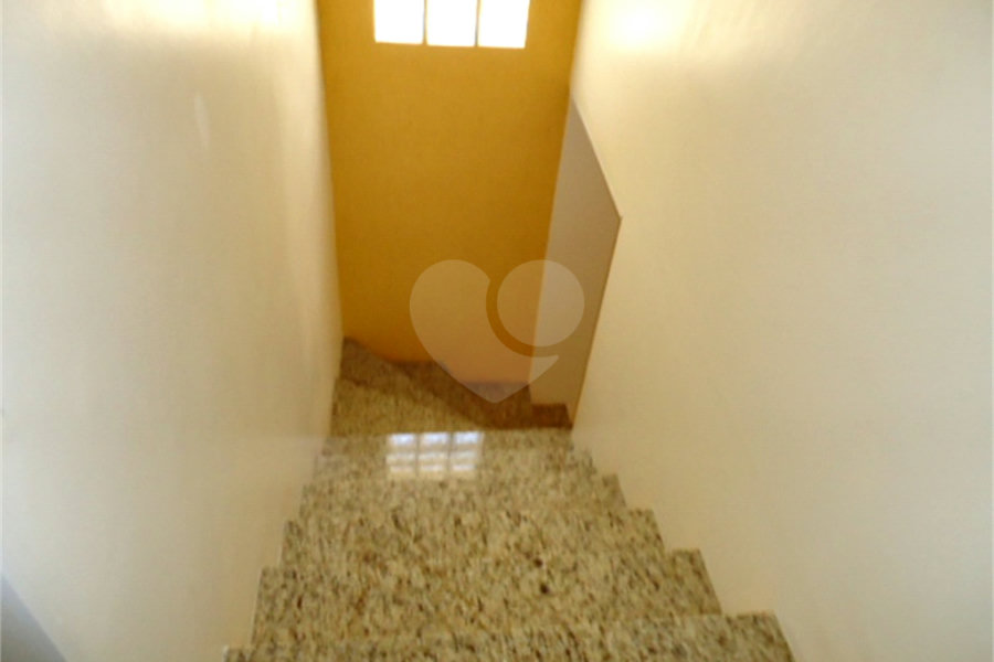 Sobrado à venda com 3 quartos, sendo 1 suíte, em Jardim Peri, São Paulo, SP