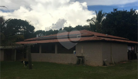 Chácara à venda com 4 quartos, sendo 2 suítes,  em Parque Itaipu, São Carlos, SP