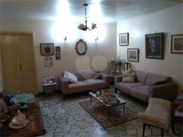 Casa Térrea à venda com 3 quartos, sendo 1 suíte,  em Santana, São Paulo, SP