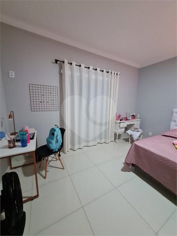 Casa à venda com 4 quartos, sendo 3 suítes,  em Jardim Vera Regina, Campo Limpo Paulista, SP