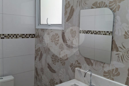 Casa à venda com 3 quartos, sendo 1 suíte, no condomínio Costa das Areias, Salto - SP