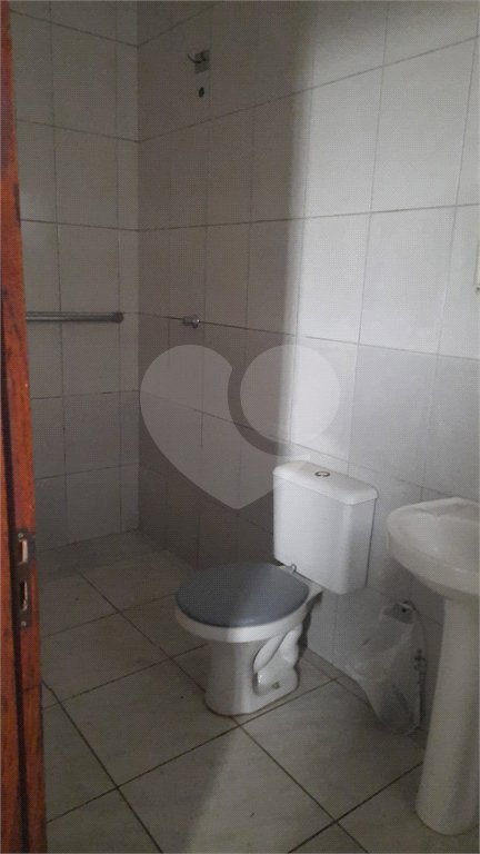 Sobrado à venda com 4 quartos, sendo 1 suíte, em Jardim Hubert, Indaiatuba, SP