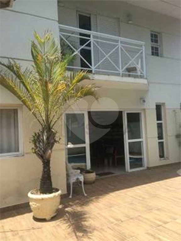 Casa à venda com 4 quartos, sendo 3 suítes, no condomínio Residencial Nova Cantareira, São Paulo - SP