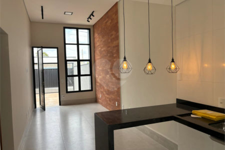 Casa à venda com 2 quartos, sendo 1 suíte, em Jardim Taquaral, Salto, SP