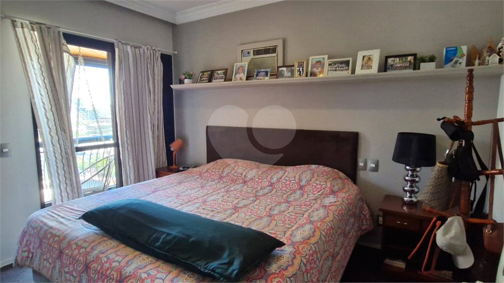 Apartamento à venda com 3 quartos, sendo 2 suítes, em Real Parque, São Paulo, SP