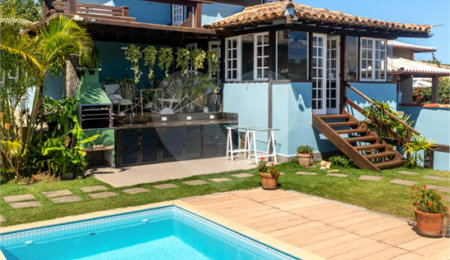 Casa à venda com 5 quartos, sendo 3 suítes,  em Geribá, Armação dos Búzios, RJ
