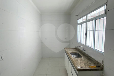 Casa à venda com 2 quartos no condomínio Cojunto Residencial Victoria, São Paulo - SP