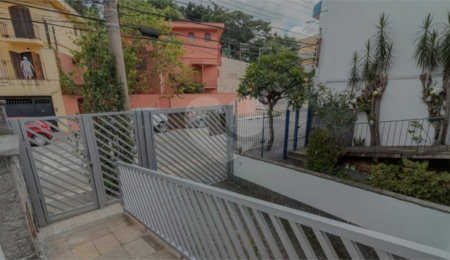 Sobrado à venda com 4 suítes em Vila Santa Catarina, São Paulo, SP
