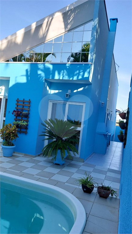 Casa à venda com 3 quartos, sendo 2 suítes,  em Vila Nova Socorro, Mogi das Cruzes, SP