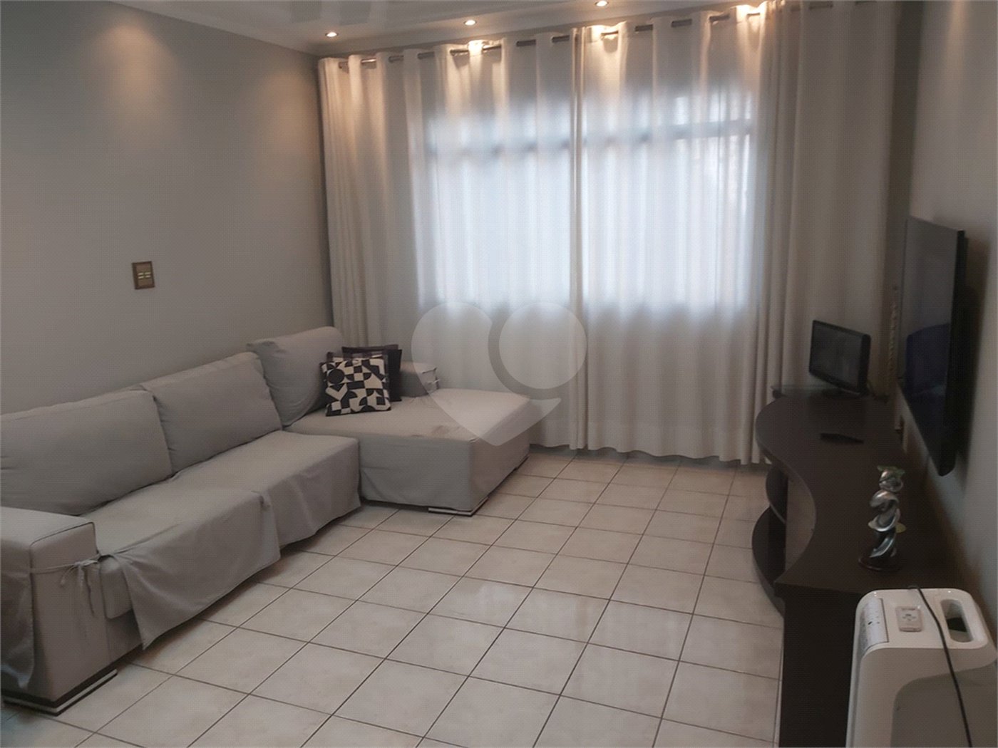 Casa de Vila à venda com 4 quartos, sendo 1 suíte, em Vila Medeiros, São Paulo, SP