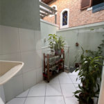 Casa à venda com 3 quartos, sendo 1 suíte, em Jardim Pinheiros, São Paulo, SP