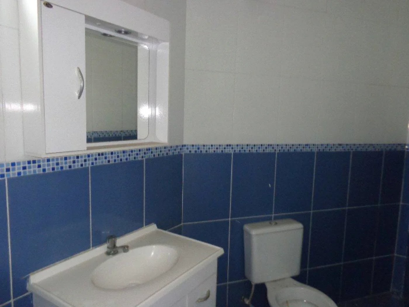 Casa à venda com 3 suítes no condomínio Dracena, São Paulo - SP