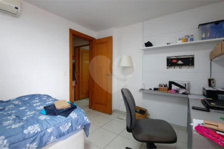 Cobertura à venda com 4 quartos, sendo 2 suítes,  em Tijuca, Rio de Janeiro, RJ