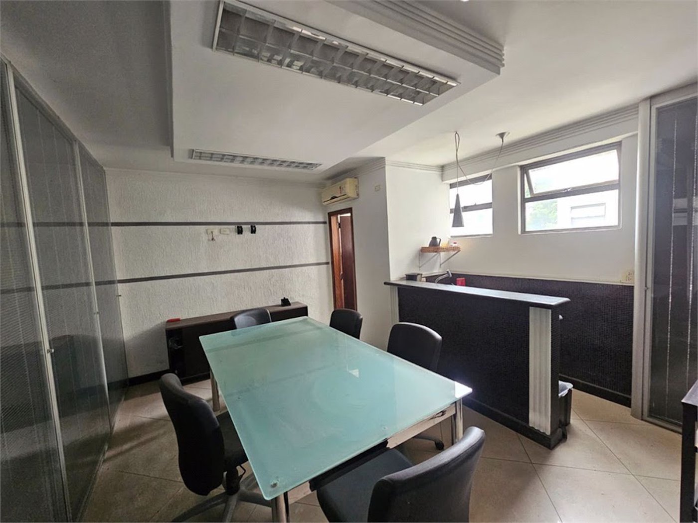 Sala à venda, 197 m² por R$ 980.000,00 - Centro - Santos/SP