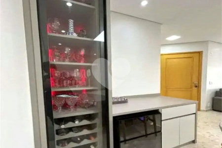 Apartamento à venda com 3 suítes em Vila Gomes Cardim, São Paulo, SP