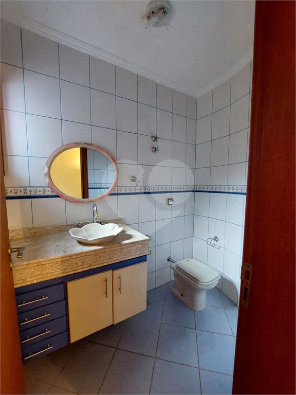 Casa à venda com 4 suítes no condomínio Monte Belo, Salto - SP