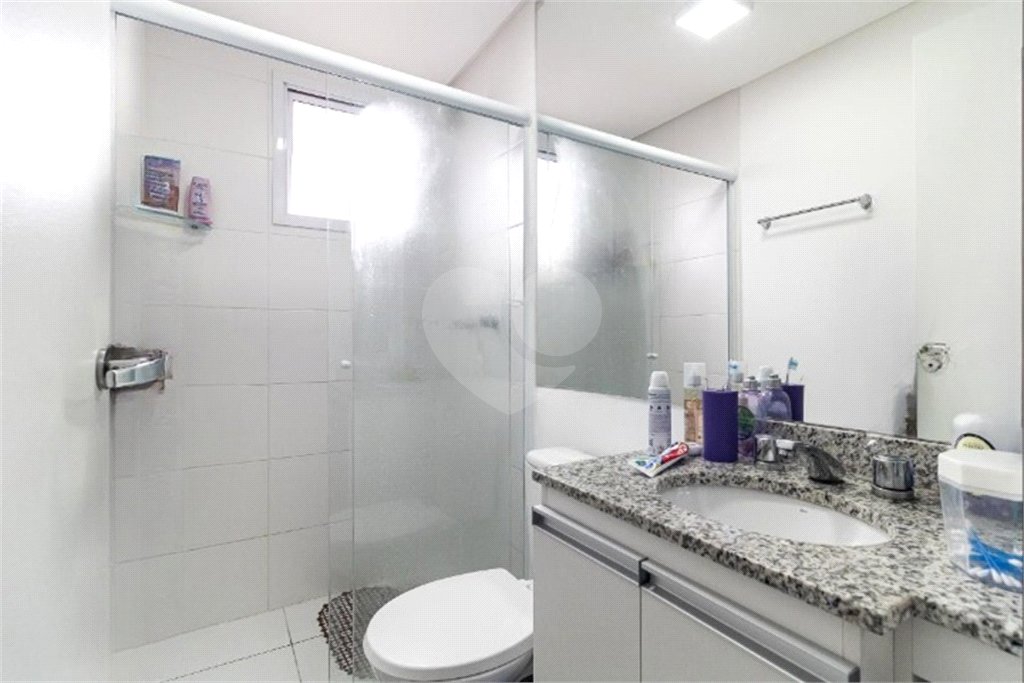 Apartamento de 02 dormitórios sendo 1 suíte