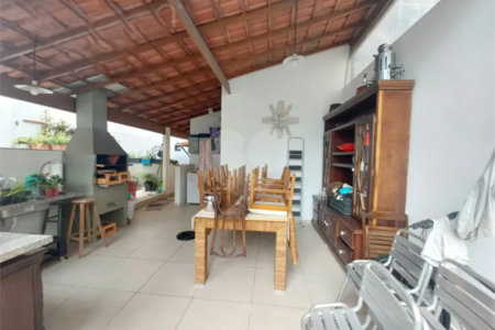 Sobrado à venda com 5 quartos, sendo 1 suíte, em Sumaré, São Paulo, SP
