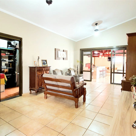 Casa de Vila à venda com 2 quartos, sendo 1 suíte,  em Residencial e Comercial Palmares, Ribeirão Preto, SP