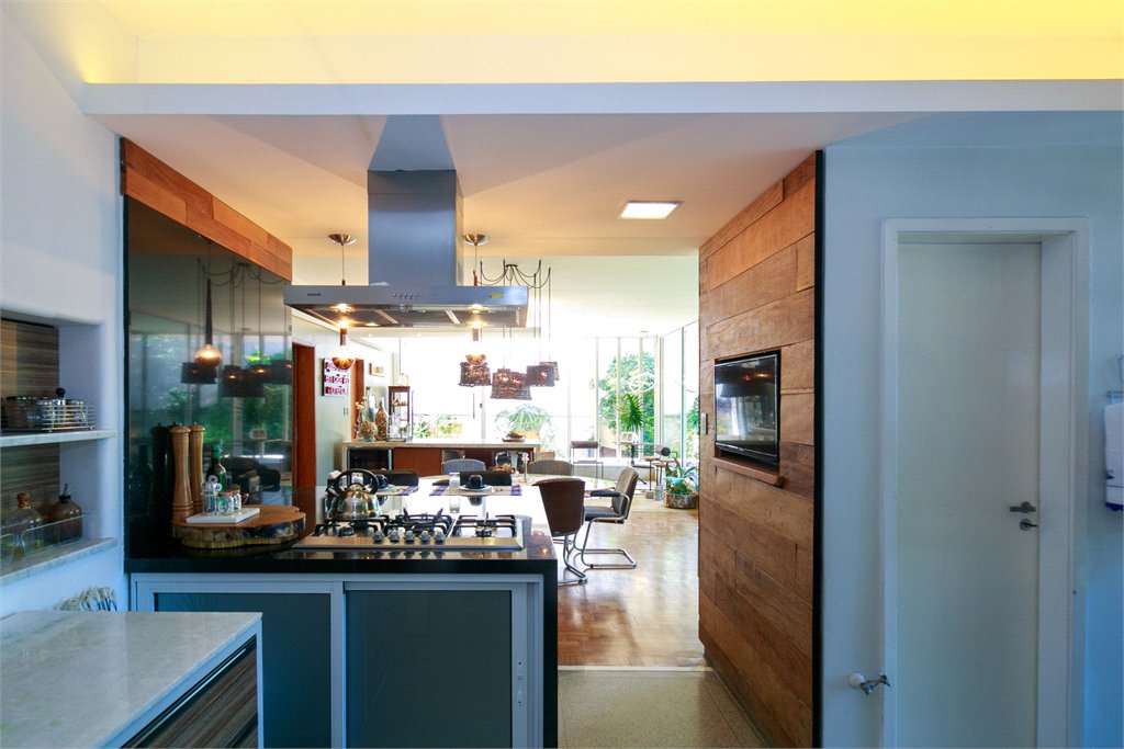 Casa Térrea à venda com 4 suítes em Brooklin Velho, São Paulo, SP
