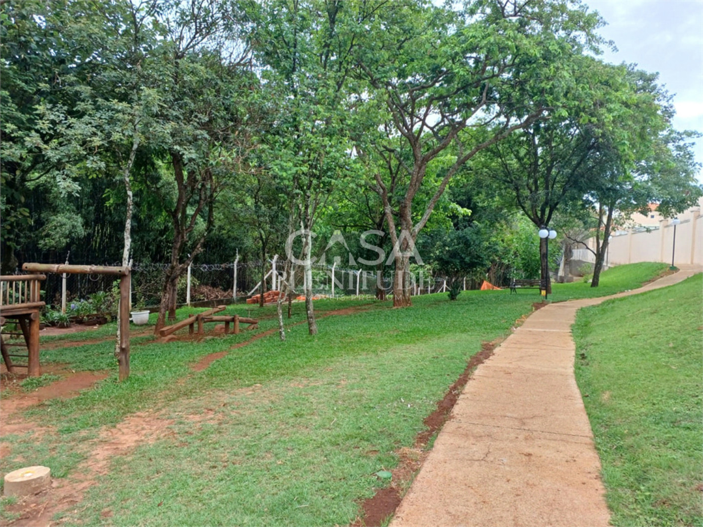 Casa em condomínio à venda com 2 suítes em Boa Vista, Sorocaba, SP