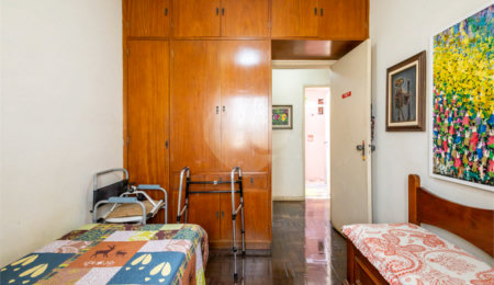 Sobrado à venda com 4 quartos, sendo 1 suíte,  em Vila Cruzeiro, São Paulo, SP