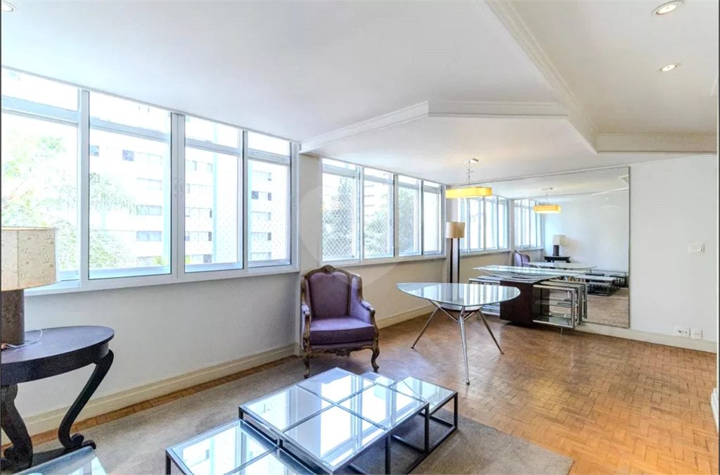 Apartamento à venda com 167m², 3 quartos e 2 vagas