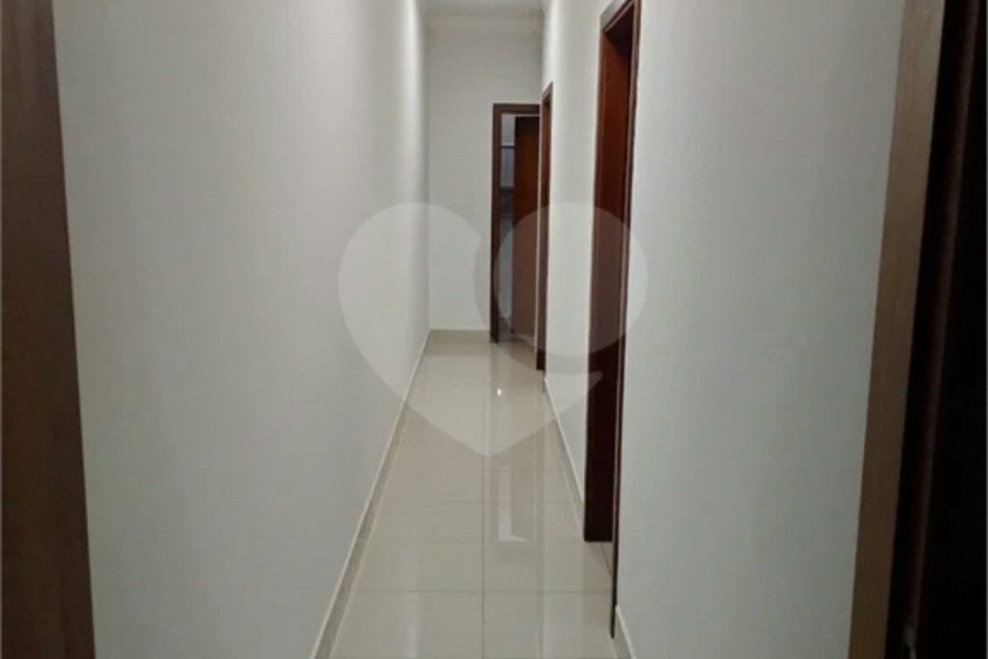 Bela casa térrea com 3 dormitórios no bairro Nova Piracicaba !!