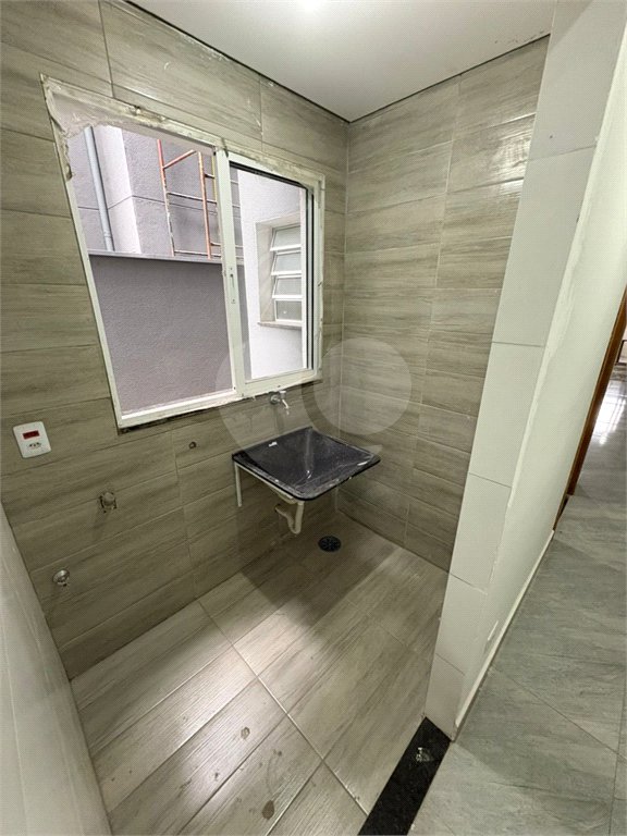 Casa à venda com 3 quartos, sendo 1 suíte, no condomínio Felipe Camarao, Poá - SP