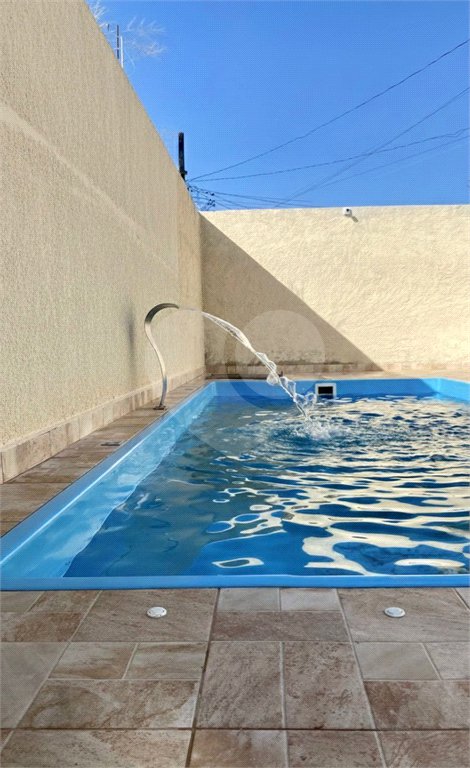 Casa à venda com 4 quartos, sendo 1 suíte,  em Jardim Pinheirinho, Itaquaquecetuba, SP