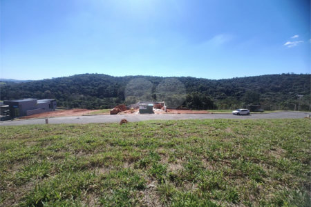 Terreno à venda no condomínio Portal Lamis I, Atibaia - SP