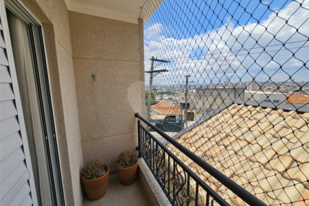 Sobrado à venda com 3 quartos, sendo 1 suíte,  em Vila Nivi, São Paulo, SP
