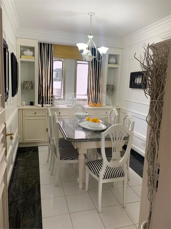 Apartamento à venda com 3 suítes em Vila Suzana, São Paulo, SP