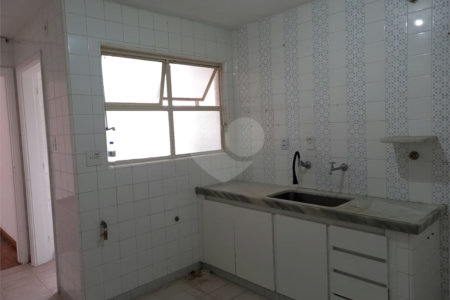 Apartamento à venda com 3 quartos, sendo 1 suíte, em Pinheiros, São Paulo, SP