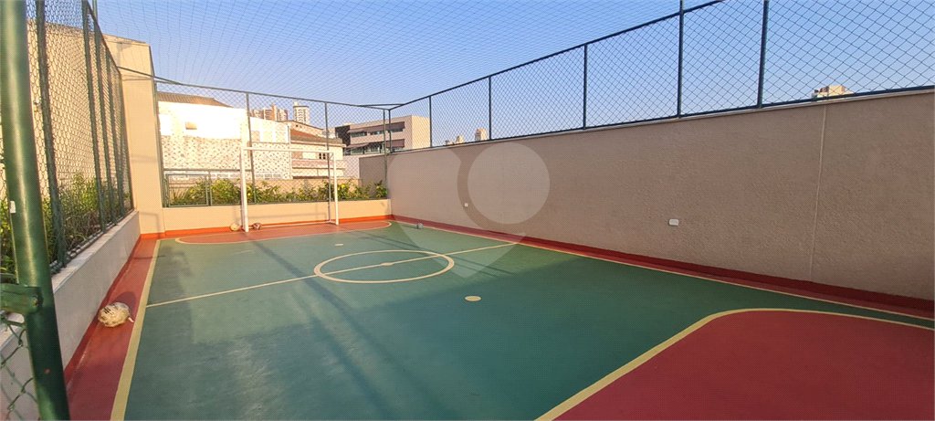 Apartamento à venda com 3 quartos, sendo 1 suíte, em Vila Vitório Mazzei, São Paulo, SP