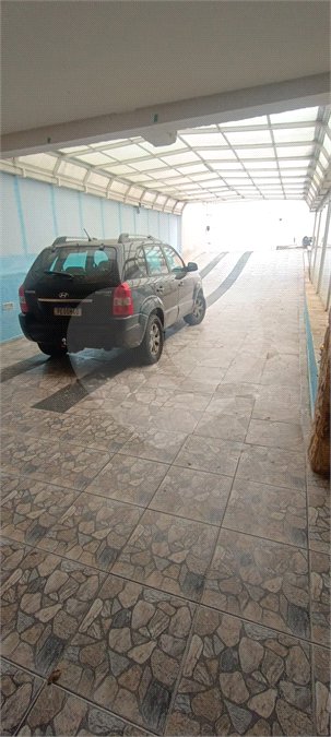 Casa para alugar com 4 quartos, sendo 2 suítes, em Jardim Las Vegas, Santo André, SP