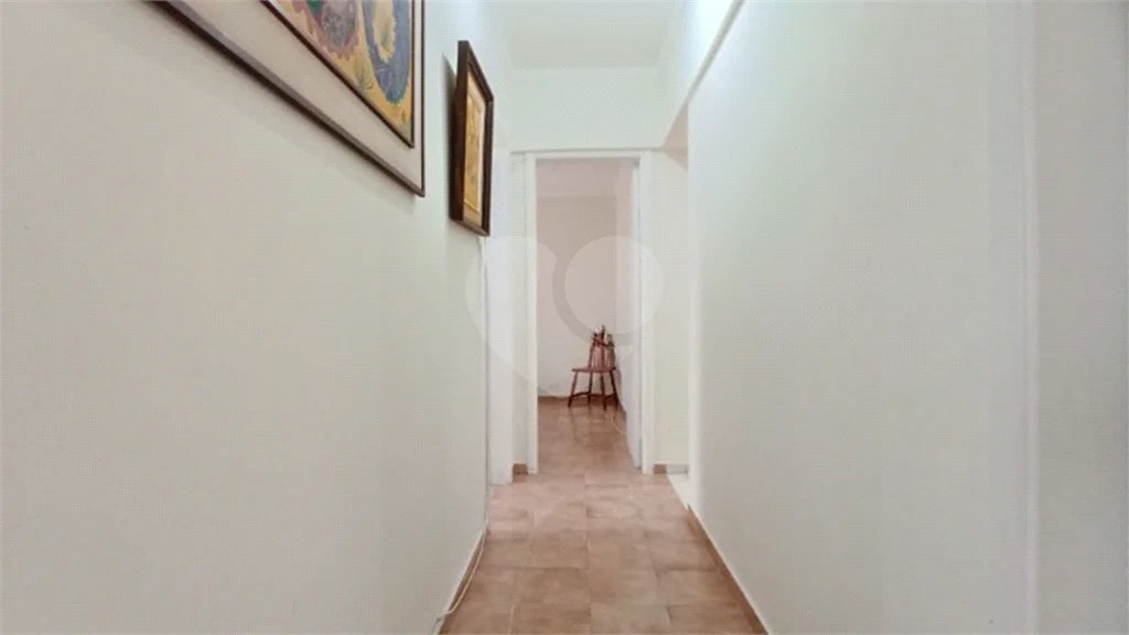 APARTAMENTO 2 QUARTOS (+1 REV.) MOBILIADO P/ALUGAR NO GUARUJÁ/PITANGUEIRAS 96m2 VISTA MAR