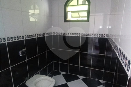 Casa à venda com 2 quartos, sendo 1 suíte, no condomínio River Plate, Rio de Janeiro - RJ