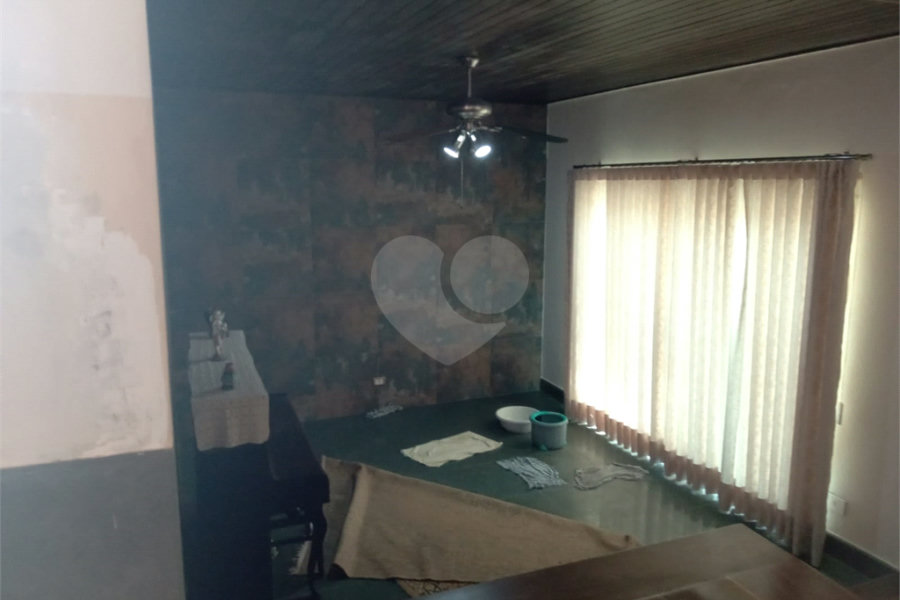 Sobrado à venda ou para alugar com 4 quartos, sendo 2 suítes, em Serra da Cantareira, Mairiporã, SP