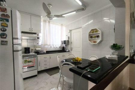 Apartamento à venda com 2 quartos, sendo 1 suíte, em Pinheiros, São Paulo, SP