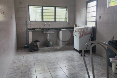 Casa à venda com 3 quartos em Vila Piedade, Itapetininga, SP