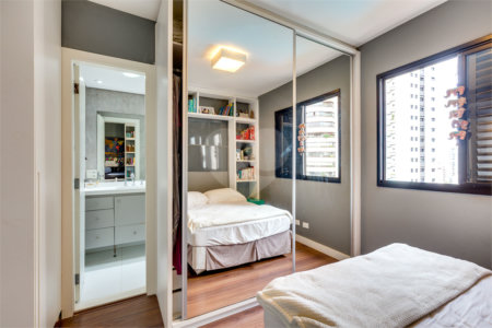 Apartamento à venda com 4 quartos, sendo 2 suítes, em Morumbi, São Paulo, SP