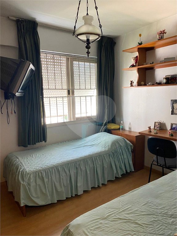 Apartamento à venda com 3 quartos, sendo 1 suíte, em Vila Nova Conceição, São Paulo, SP