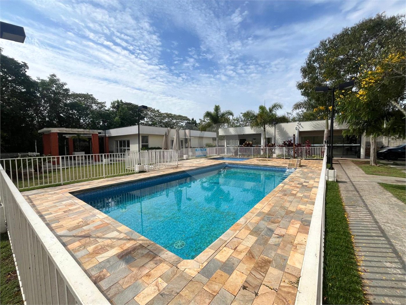 Apartamento à venda com 2 quartos em Jardim Bela Vista, Itapetininga, SP