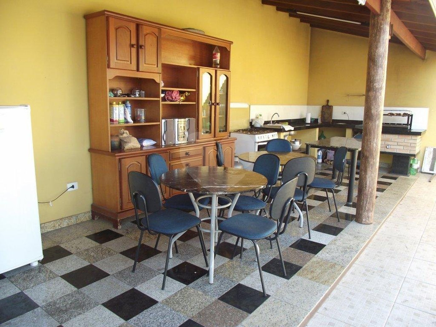 Casa Térrea à venda ou para alugar com 3 quartos, sendo 1 suíte, em Jardim Celani, Salto, SP