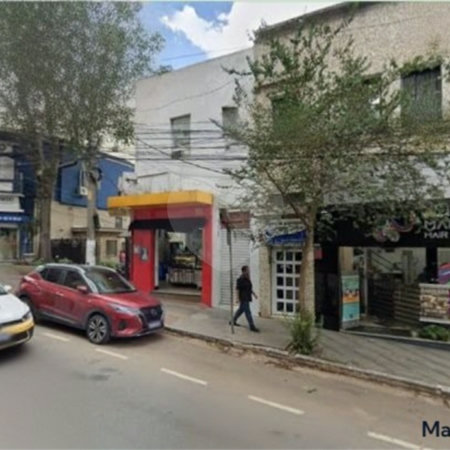 Sobrado comercial com 150m² , 7 salas , 3 banheiros , para locação na Bela Vista.