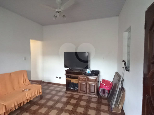 Sobrado à venda com 5 quartos em Tremembé, São Paulo, SP