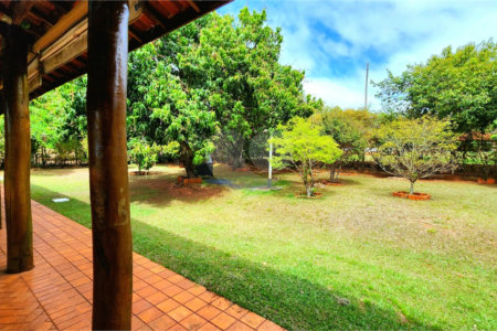 Chácara à venda com 3 quartos, sendo 1 suíte, em Chácara Flora Araraquara, Araraquara, SP
