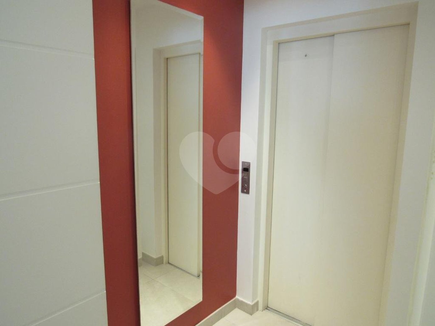 Apartamento à venda com 3 suítes em Real Parque, São Paulo, SP